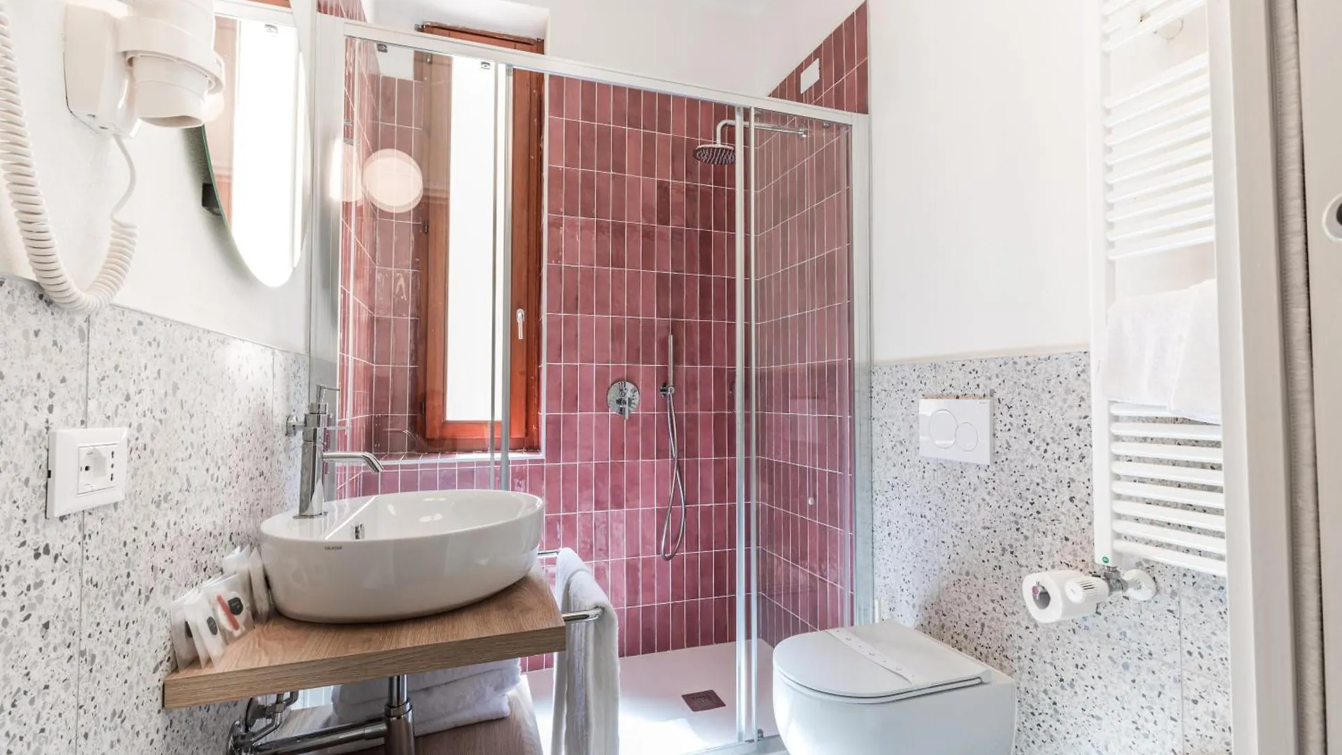 ***  Hotel Astoria Italy