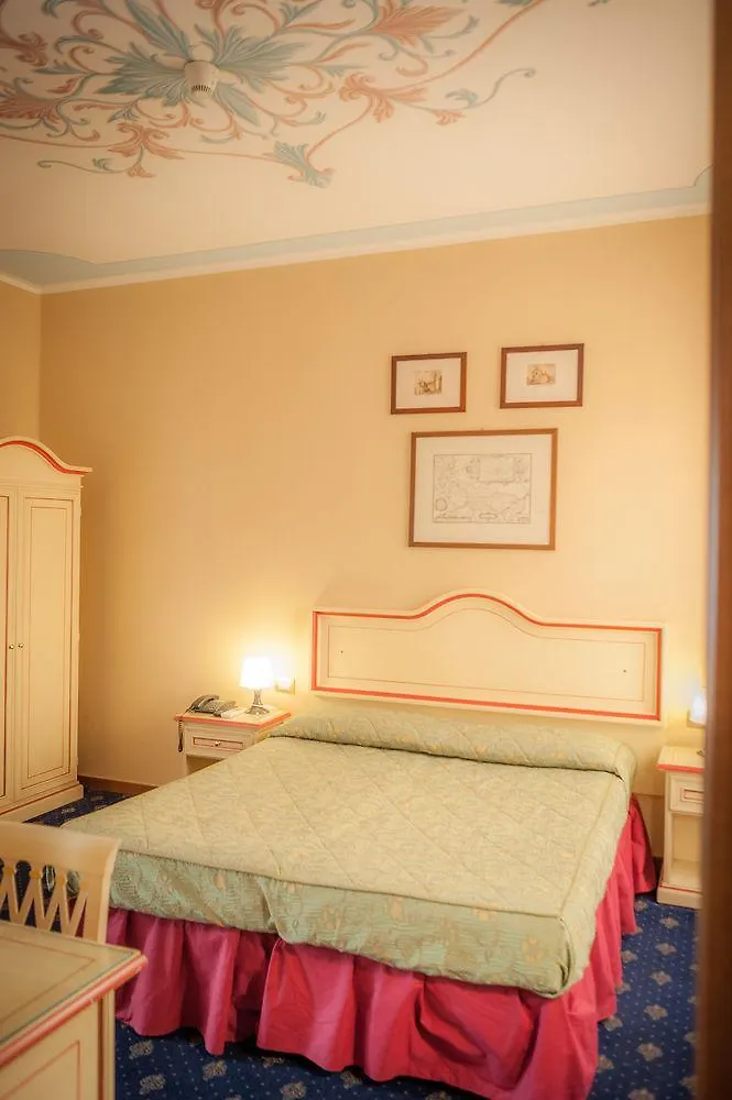 Hotel Astoria 3*, Cremona